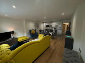 Modern 2bed Flat - Ideal for Wind Turbine